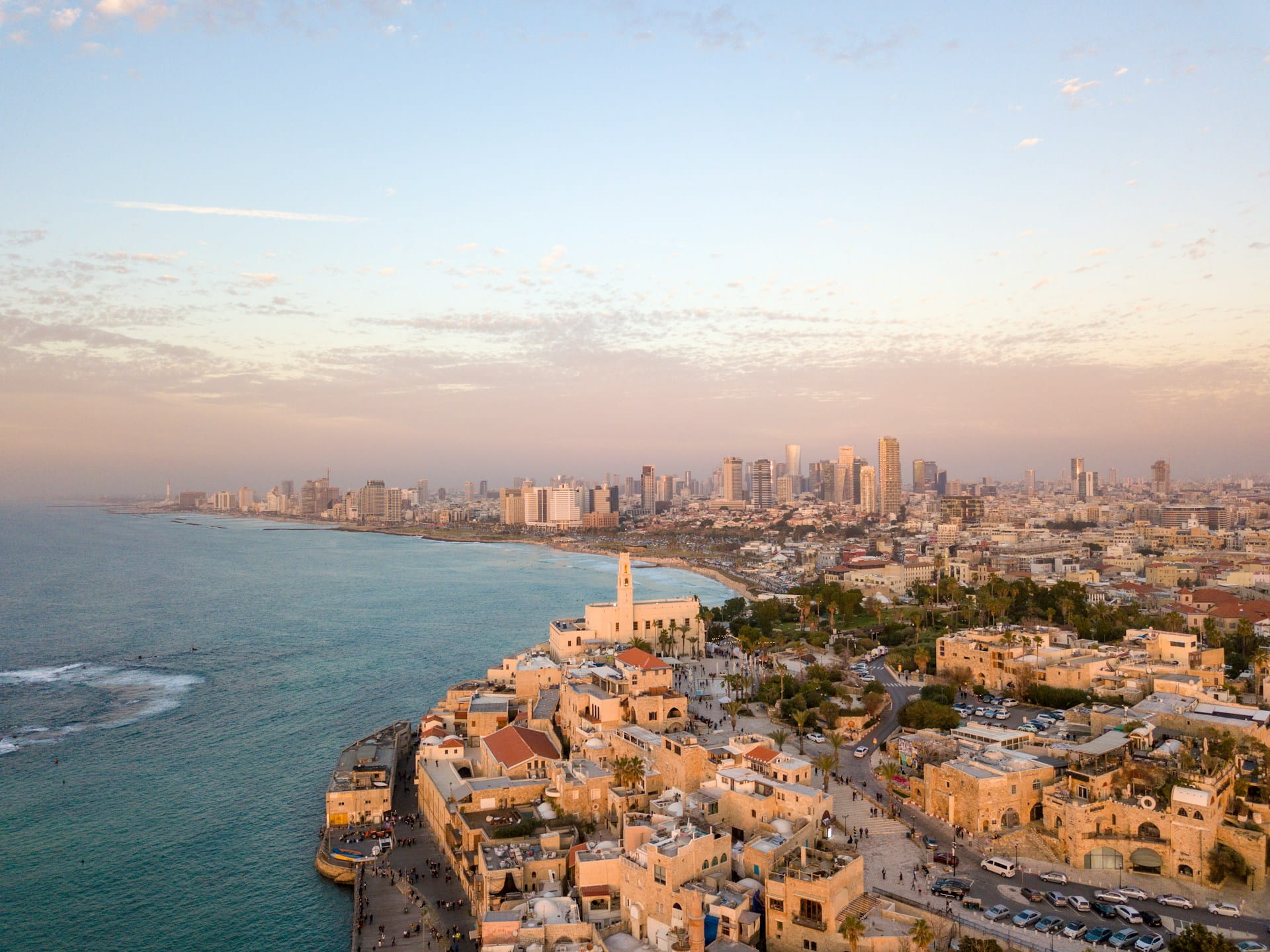 Foundation - hero foundation israel home