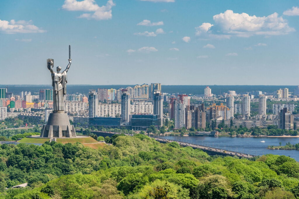 Foundation Ukraine - reconstruction capital header